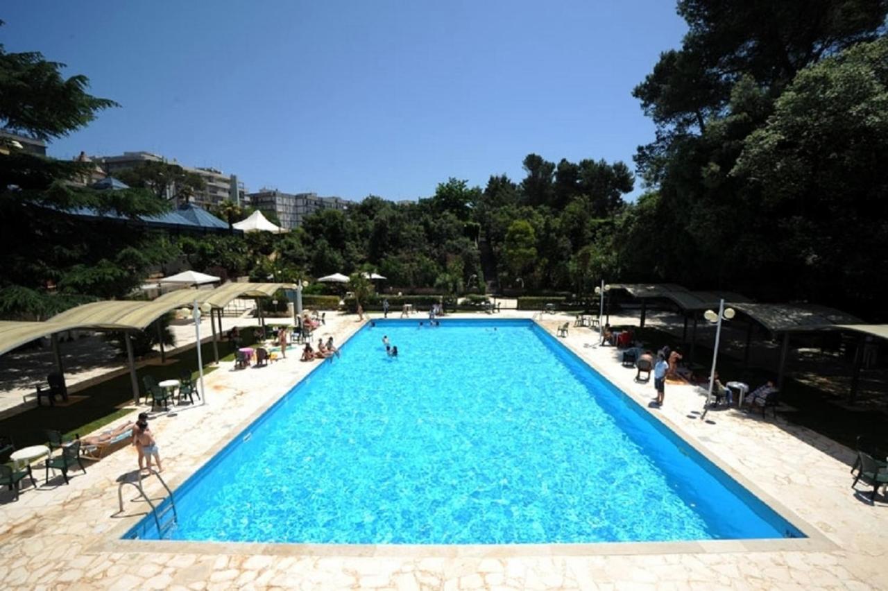 Hotel Villa Rosa Мартіна-Франка Екстер'єр фото