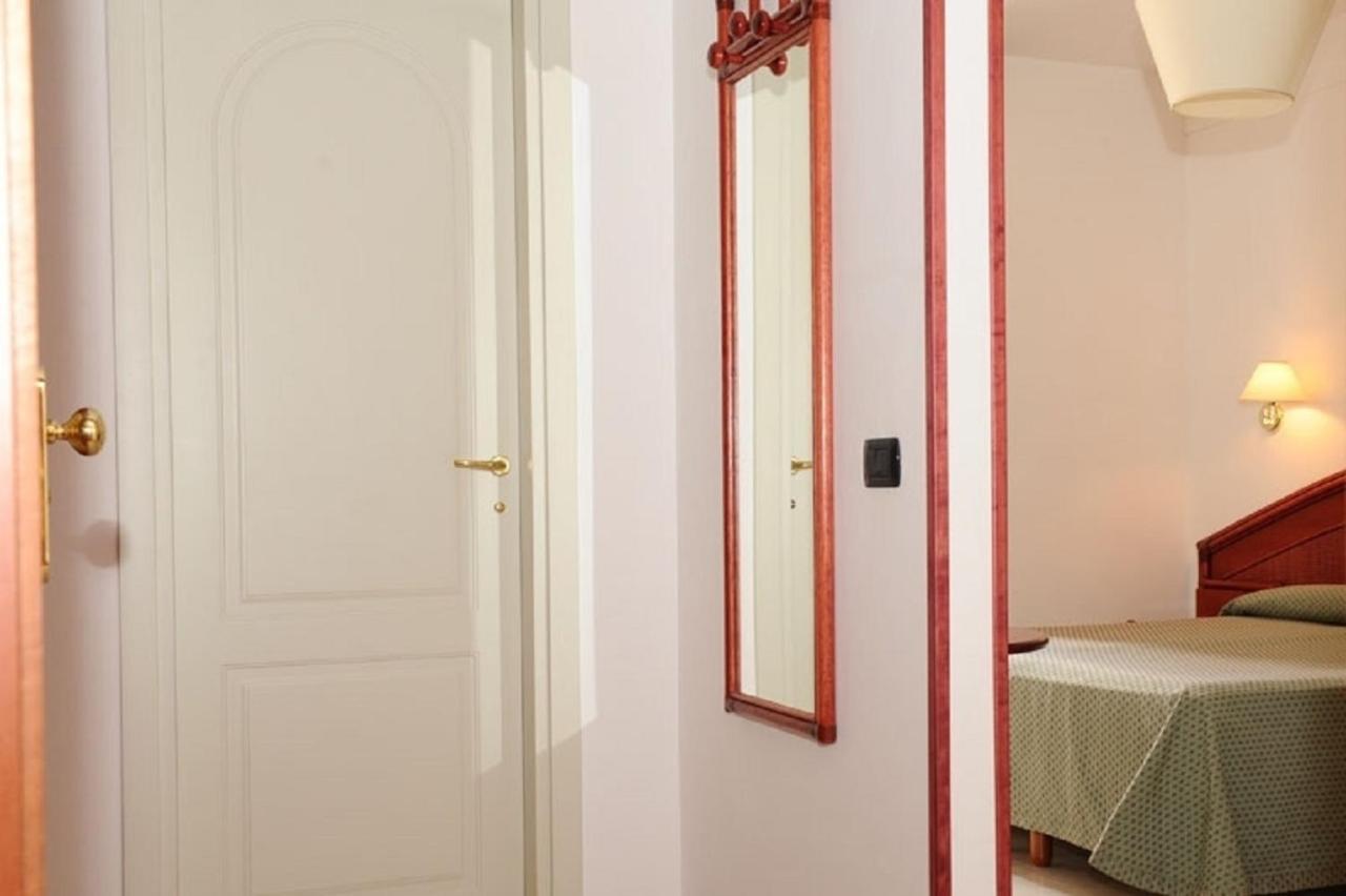 Hotel Villa Rosa Мартіна-Франка Екстер'єр фото